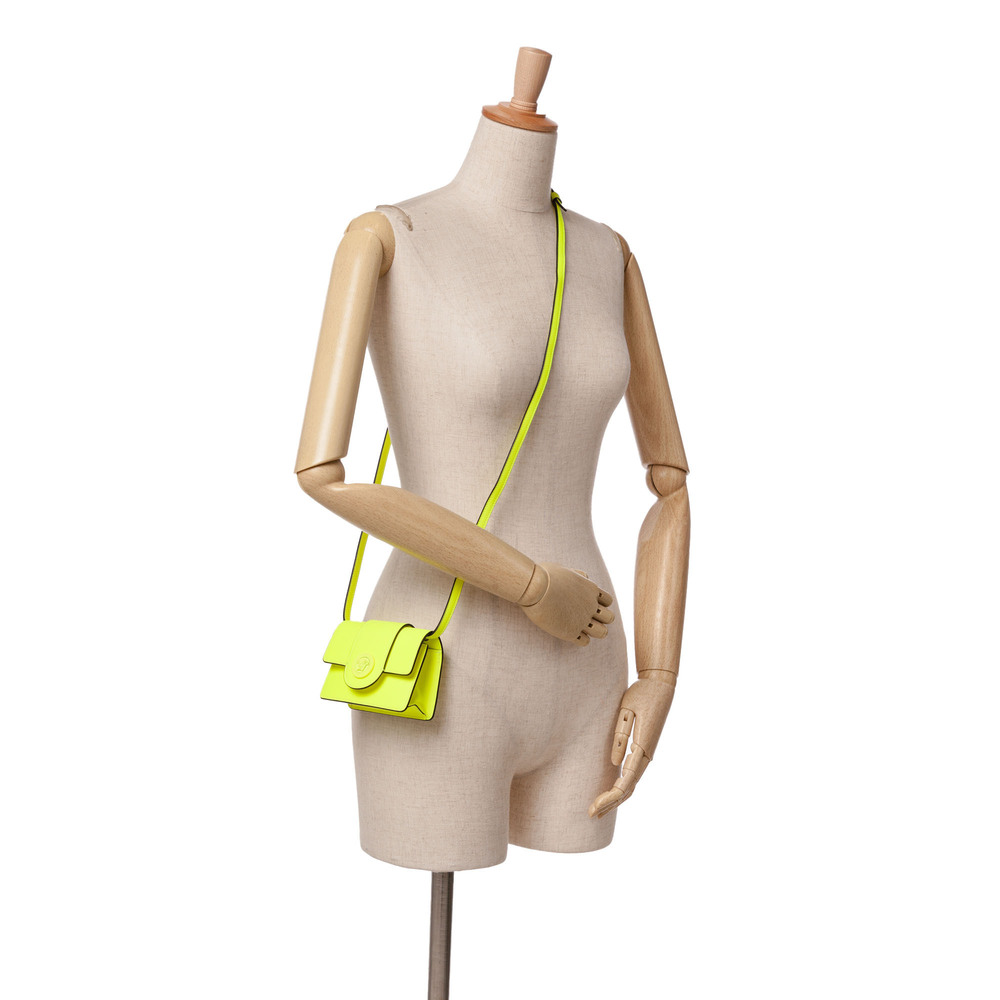 Pre-Loved Versace Leather La Medusa Crossbody - Picture 9 of 10